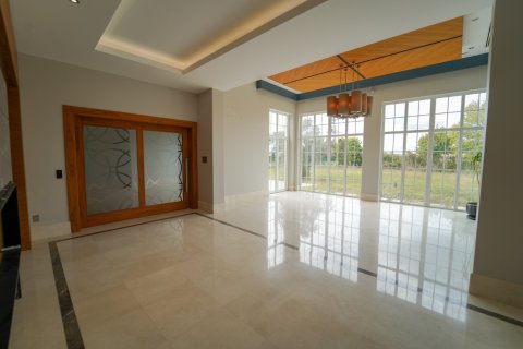 10 bedrooms Villa in Khanh Hoa, Vietnam No. 15810 15