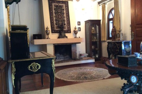 4 bedrooms House in Vari, Greece No. 59185 3