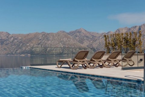 3 bedrooms Apartment in Kotor, Montenegro No. 84671 23