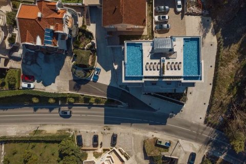 3 bedrooms Apartment in Kotor, Montenegro No. 84671 26