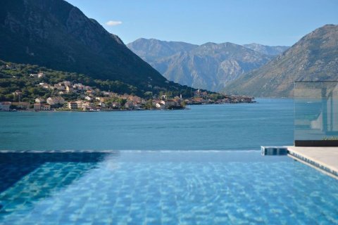 3 bedrooms Apartment in Kotor, Montenegro No. 84671 28
