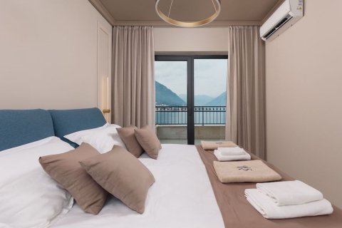 3 bedrooms Apartment in Kotor, Montenegro No. 84671 15