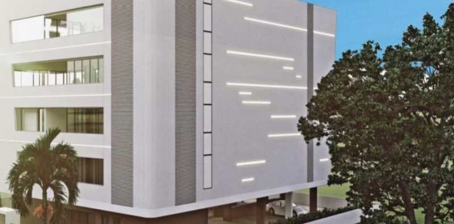 Квартира с 2 спальнями в Лимассол, Кипр №75168