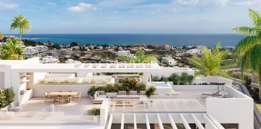 3 bedrooms Apartment in Estepona, Spain No. 88242