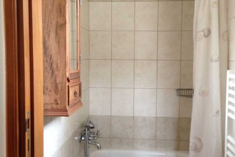 Дом с 4 спальнями в Агиос Тихонас, Кипр №79885 5