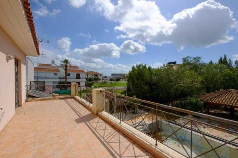 3 chambres House à Strovolos, Cyprus No. 28978 7