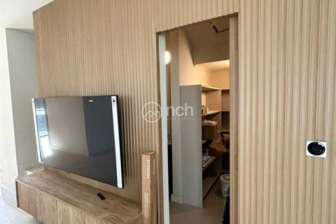 5 bedrooms House in Strovolos, Cyprus No. 78937 11