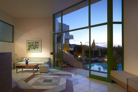 20 rooms Hotel in Hersonissos, Greece No. 55775 9