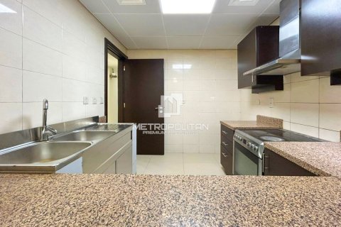 3 bedrooms Apartment in Nha Be, Vietnam No. 93803 4