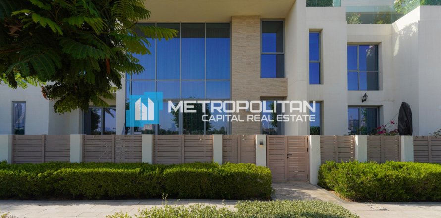 3 bedrooms Townhouse in Bavaria Town, Vietnam No. 5470