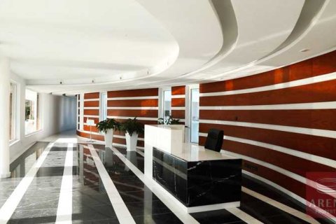 2 bedrooms Apartment in Larnaca, Cyprus No. 79947 6