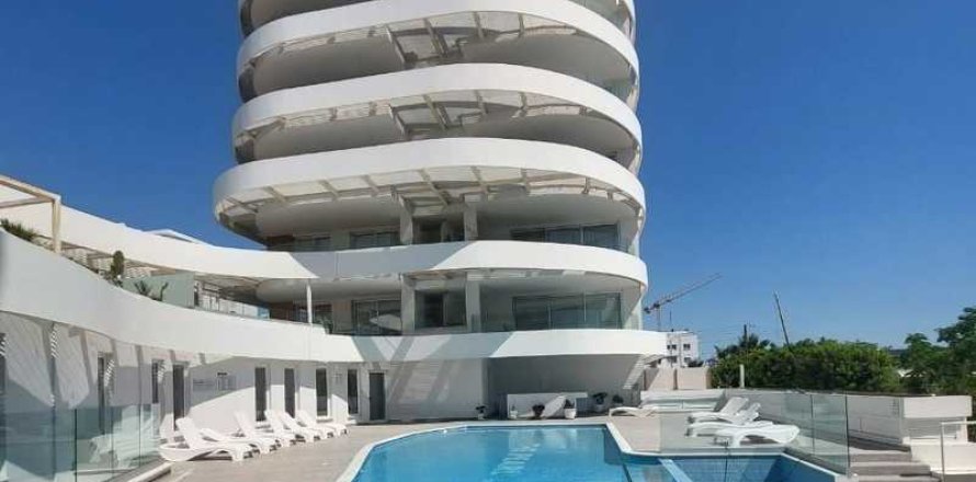 2 bedrooms Apartment in Larnaca, Cyprus No. 79947