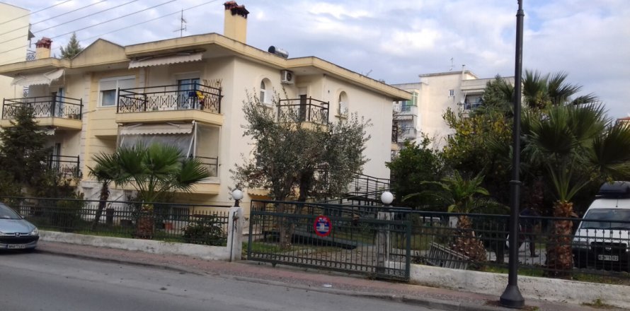 8 bedrooms Villa in Thessaloniki, Greece No. 116700
