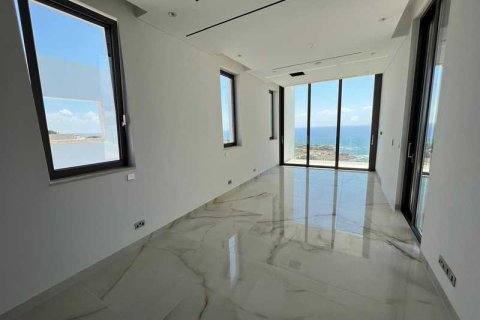 4 bedrooms Villa in Pegeia, Cyprus No. 63015 14