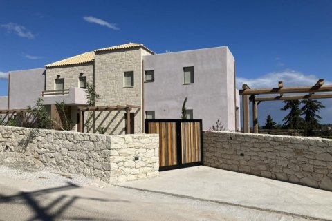 Вилла с 4 спальнями в Ханья, Греция №72462 1