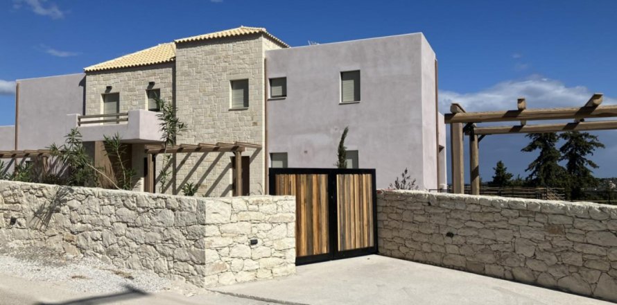 Вилла с 4 спальнями в Ханья, Греция №72462