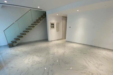 Квартира с 3 спальнями в Tan Phu, Вьетнам №95014 4