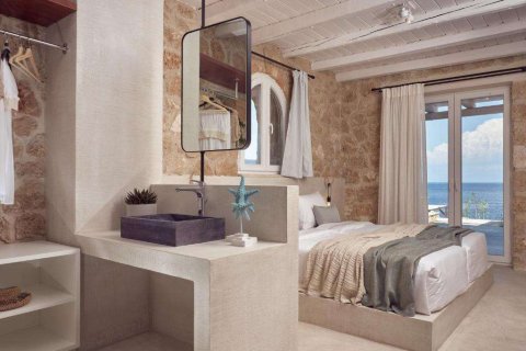 4 bedrooms House in Zakynthos, Greece No. 69596 14