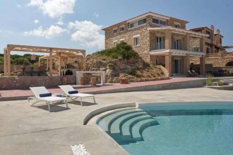 4 bedrooms House in Zakynthos, Greece No. 69596 2