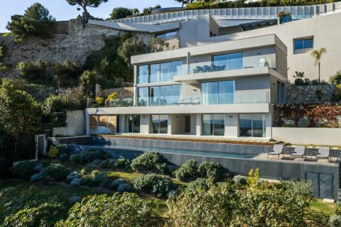 6 bedrooms Villa in Villefranche-sur-Mer, France No. 99809 1