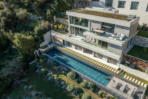 6 bedrooms Villa in Villefranche-sur-Mer, France No. 99809 13