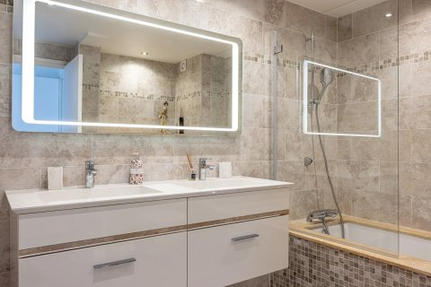 3 chambres Appartement à Cannes, France No. 68852 6