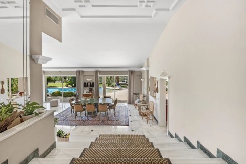 4 bedrooms Villa in Auribeau-sur-Siagne, France No. 68873 7