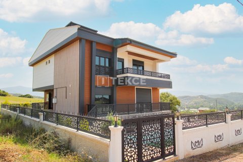 Вилла с 5 спальнями в Chau Phu, Вьетнам №11327 11