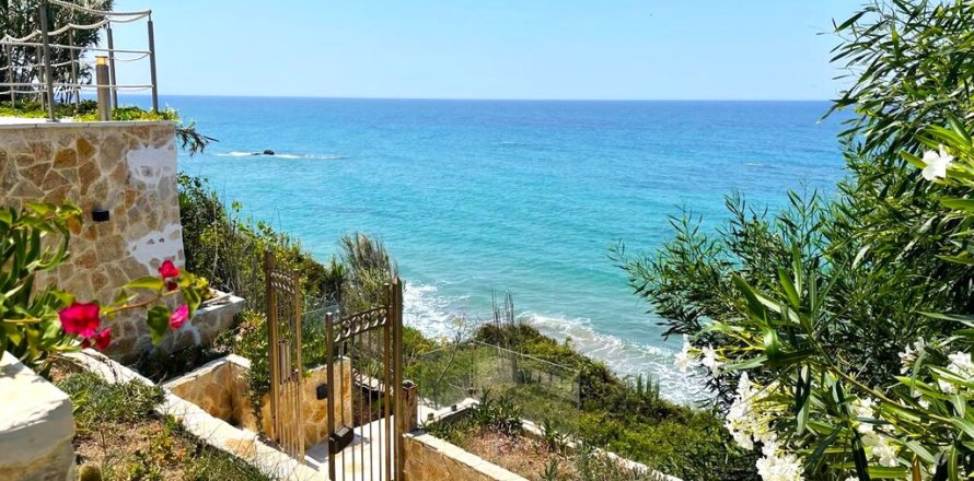 104m² Maisonette in Corfu, Greece No. 54208