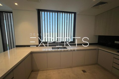 4 bedrooms Villa in Bavaria Town, Vietnam No. 86682 5