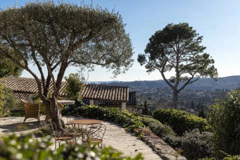 3 chambres Appartement à Saint-Paul-de-Vence, France No. 81629 6
