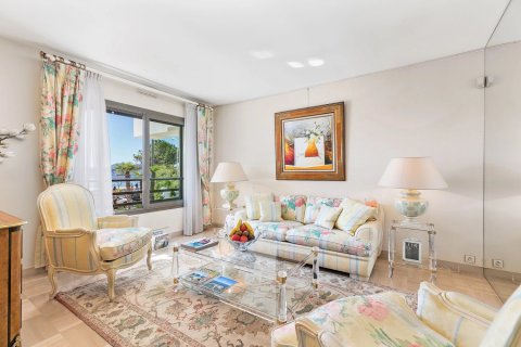 2 chambres Appartement à Cannes, France No. 67981 2