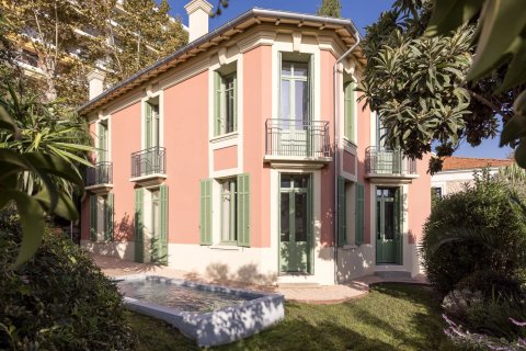 4 bedrooms House in Le Cannet, France No. 68047 1