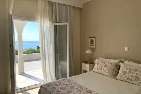 4 bedrooms House in Corfu, Greece No. 107669 7