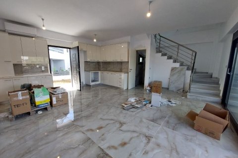 3 bedrooms Maisonette in Chalkidiki, Greece No. 109313 3