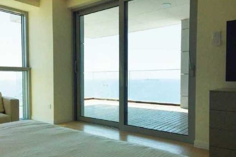 3 bedrooms Apartment in Limassol, Cyprus No. 32809 10