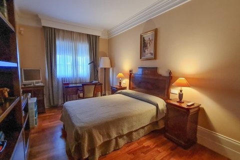 5 bedrooms Villa in Xuan Hoa, Vietnam No. 27669 14