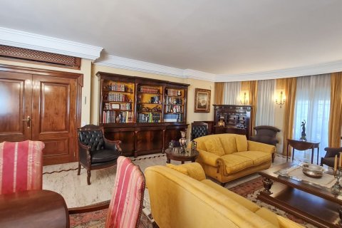 5 bedrooms Villa in Xuan Hoa, Vietnam No. 27669 10