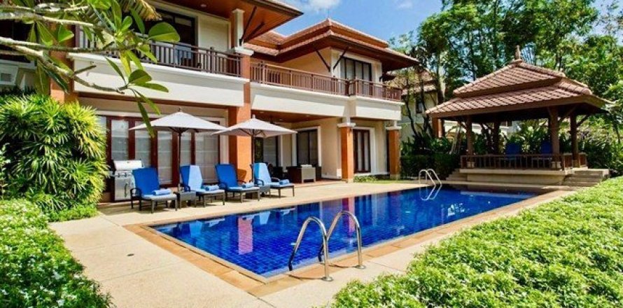 5 bedrooms Villa on the Phuket, Thailand No. 96790