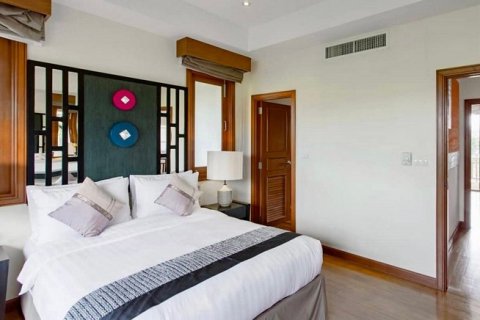 5 bedrooms Villa in Phuket, Thailand No. 96790 21