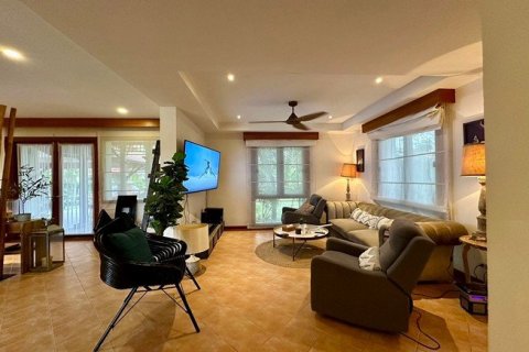5 bedrooms Villa in Phuket, Thailand No. 96790 8