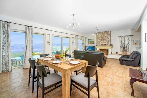 3 bedrooms Villa in Corfu, Greece No. 57995 6