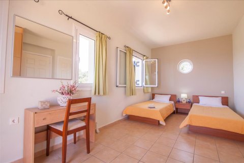3 bedrooms Villa in Corfu, Greece No. 57995 25