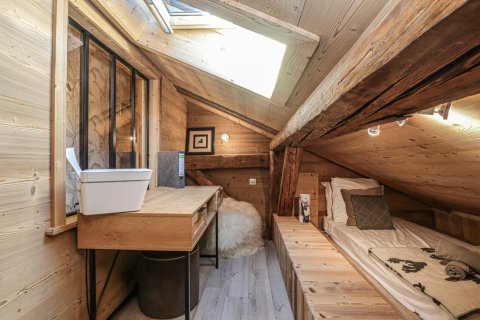 7 bedrooms House in Morzine, France No. 99629 12