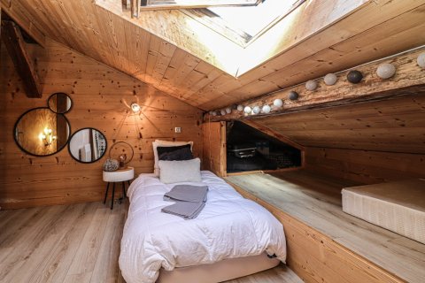 7 bedrooms House in Morzine, France No. 99629 18