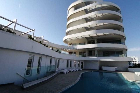 Квартира с 2 спальнями в Ларнака, Кипр №32667 2