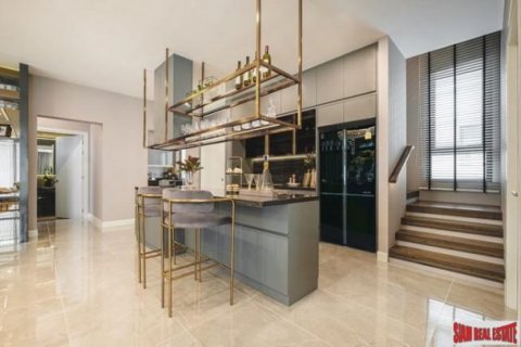 4 bedrooms Villa in Pattaya, Thailand No. 96855 13