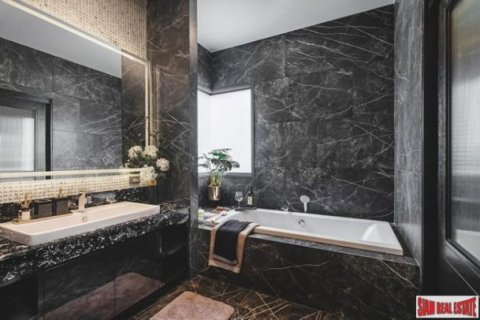 4 bedrooms Villa in Pattaya, Thailand No. 96855 17