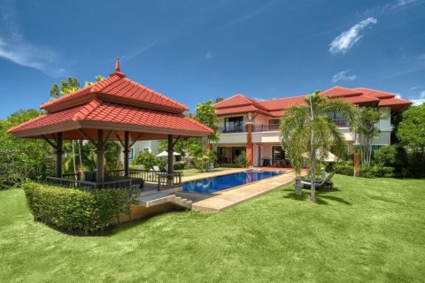 Villa in Phuket, Thailand No. 97394 3