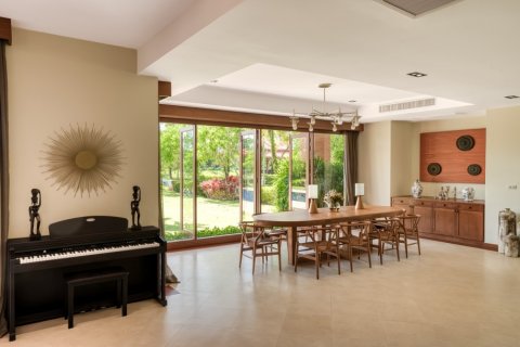 Villa in Phuket, Thailand No. 97394 20